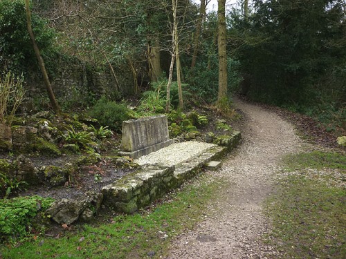 War Memorial Earnseat School #1