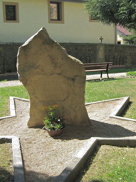 War Memorial Consdorf #2