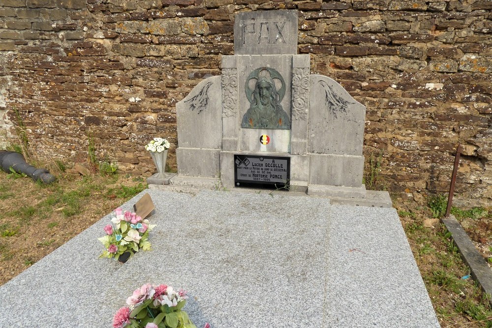 Belgische Oorlogsgraven Bleid	 #4