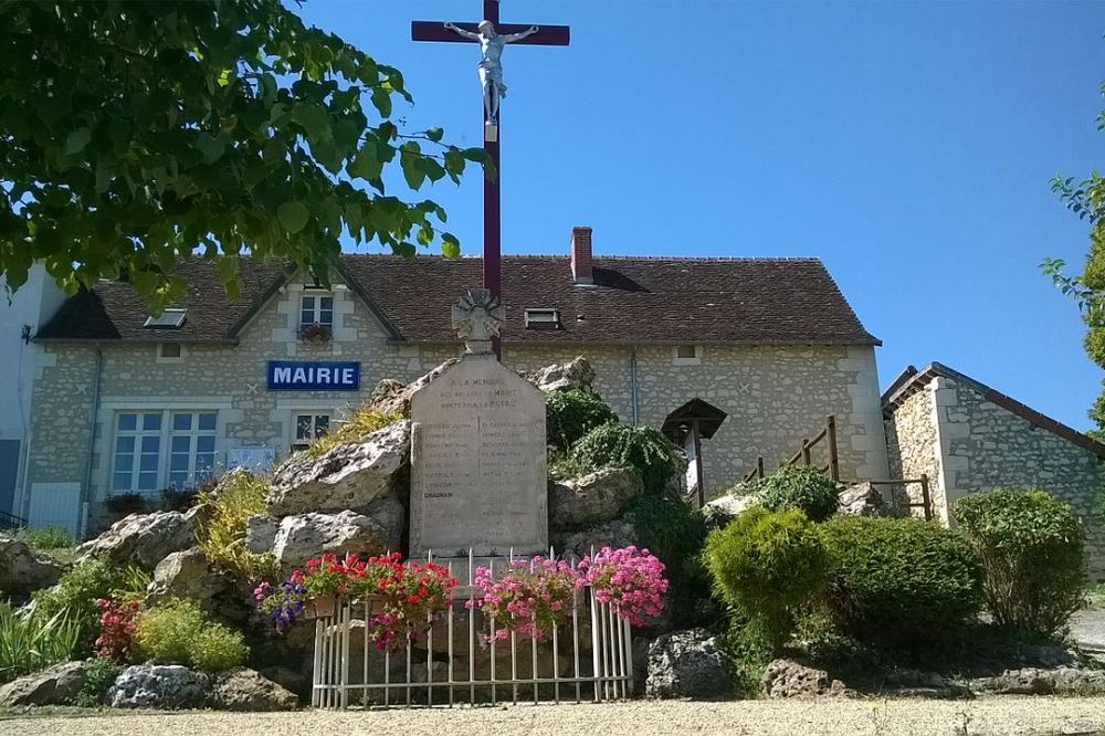 War Memorial Mair #1