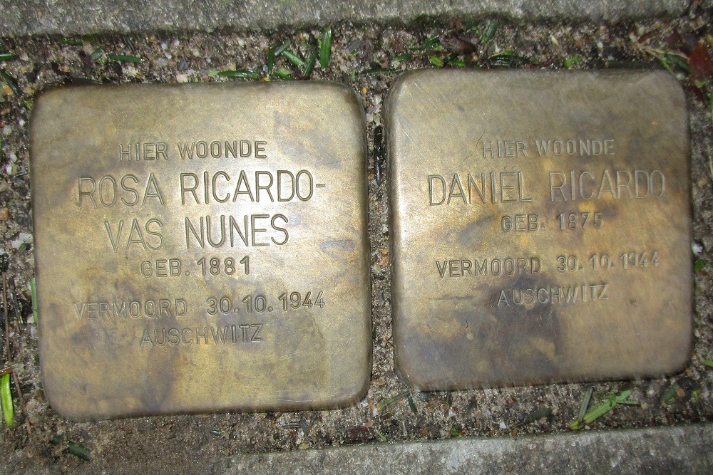 Stolpersteine Lessinglaan 14