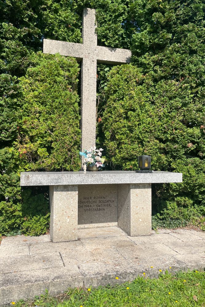 Oorlogsgraven Bad Hofgastein #2