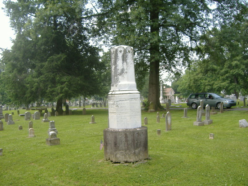 Geconfedereerden-Monument en Graven Versailles City Cemetery #1