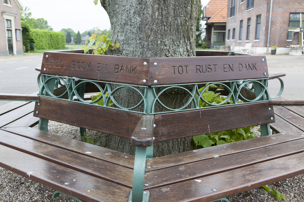 Memorial Bench Zwiep #2