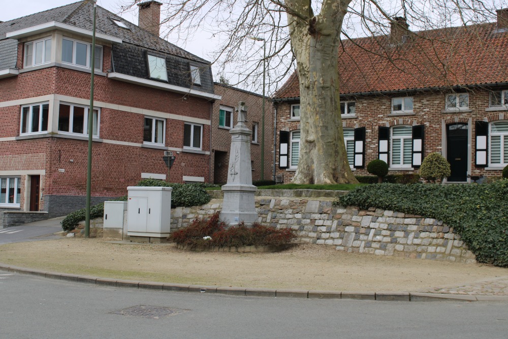War Memorial Glabbeek #1