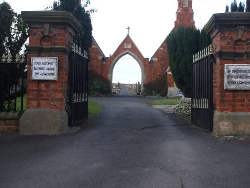 Commonwealth War Graves Crowle Cemetery