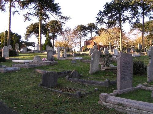 Oorlogsgraven van het Gemenebest Branksome Cemetery