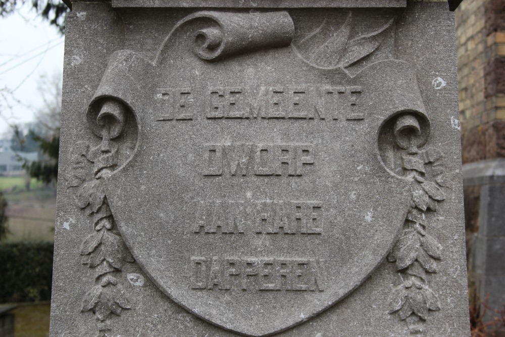 War Memorial Dworp #2