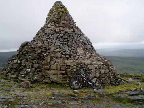 Oorlogsmonument Muirkirk #2