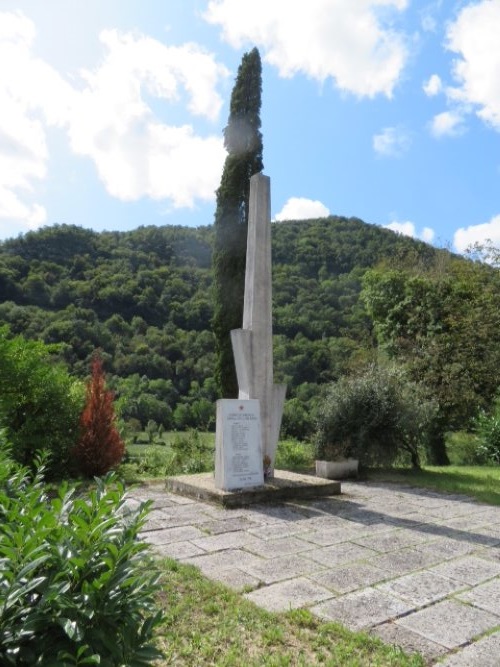 Herdenkingsmonument Plave