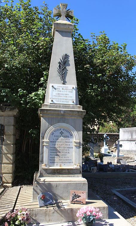 War Memorial Villembits #1