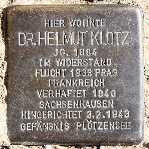 Stumbling Stone Manfred-von-Richthofen-Straße 221