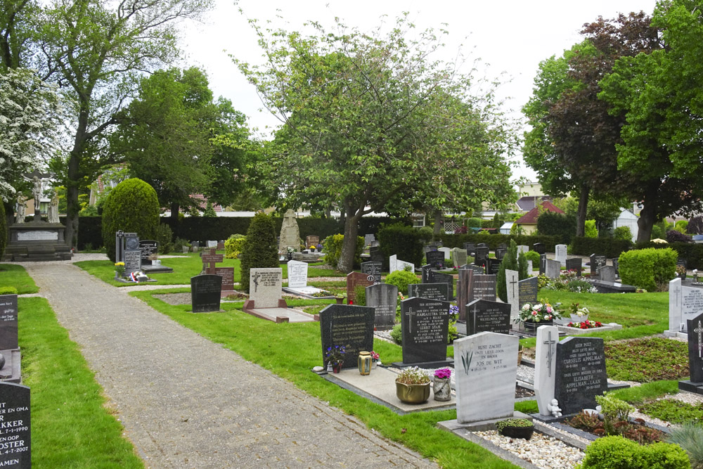 Dutch War Grave R.C. Cemetery Grootebroek #3