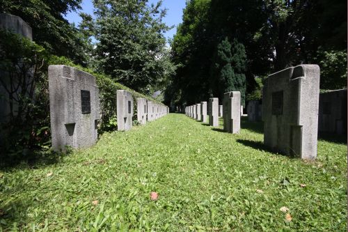 Oostenrijkse Oorlogsbegraafplaats Pradl #2