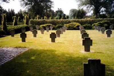 Duitse Oorlogsgraven Tnder #1