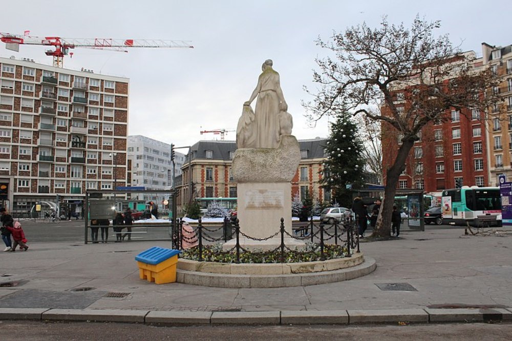 War Memorial Saint-Ouen #1