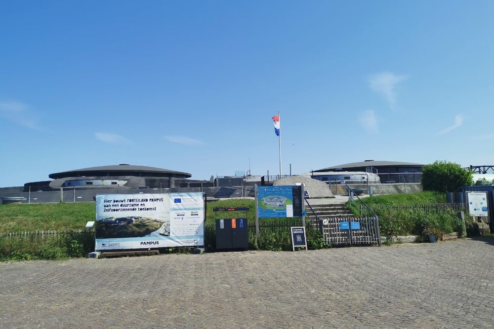 Fort Island Pampus