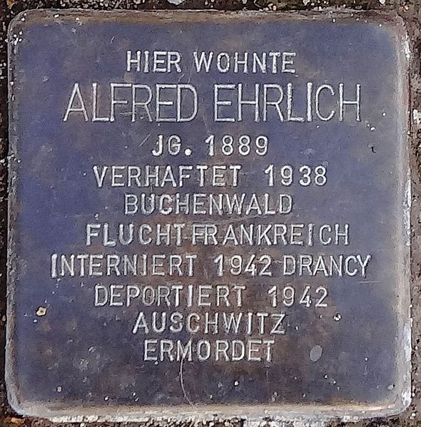 Stolpersteine Thomas-Mann-Straße 15
