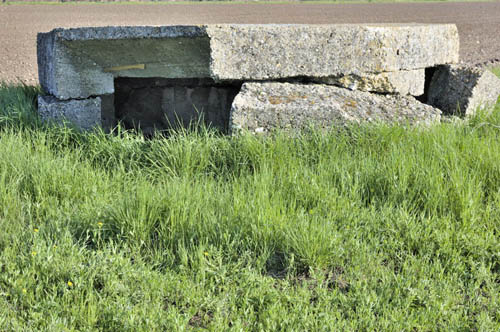 Bunker Luftwaffe Airfield Strasshof #1