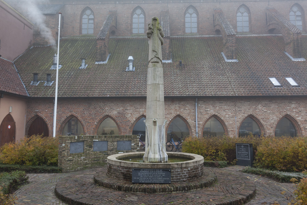 Gideon Monument Zutphen #1