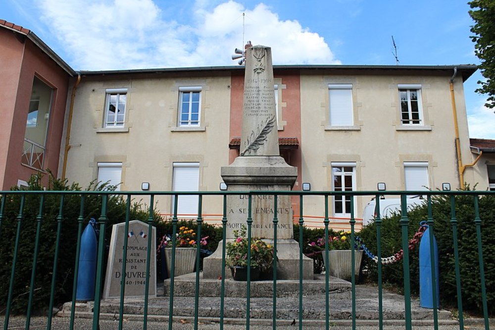 War Memorial Douvres