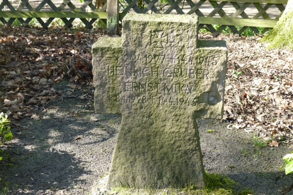 German War Cemetery Gro Huslingen #4