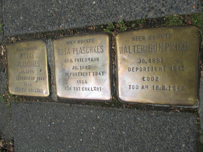 Stolpersteine Theberstrae 30 #1