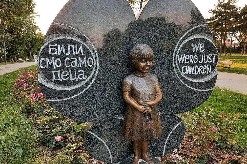 Monument voor Milica Rakić #3
