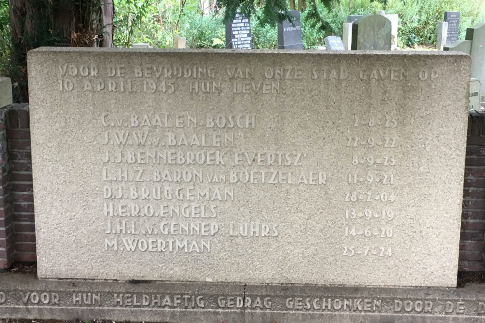 Dutch War Graves General Cemetery Deventer #3