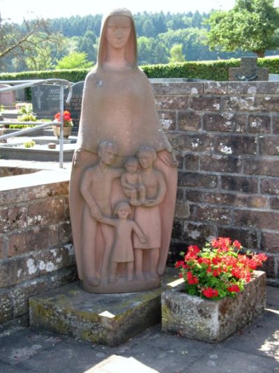 War Memorial Neidenbach #2
