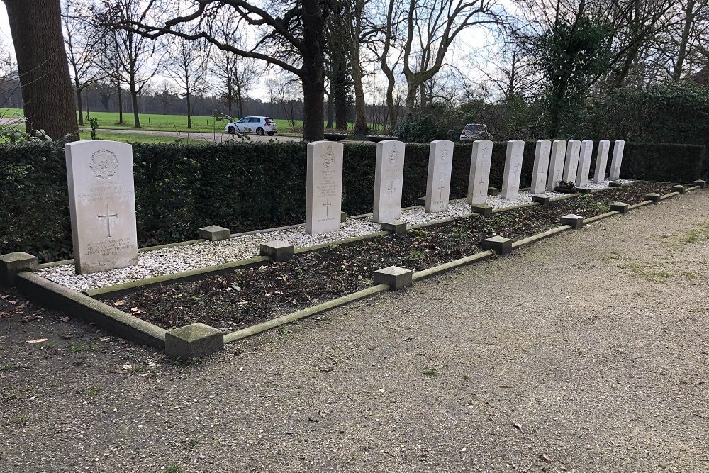 Commonwealth War Graves General Cemetery Ambt-Delden