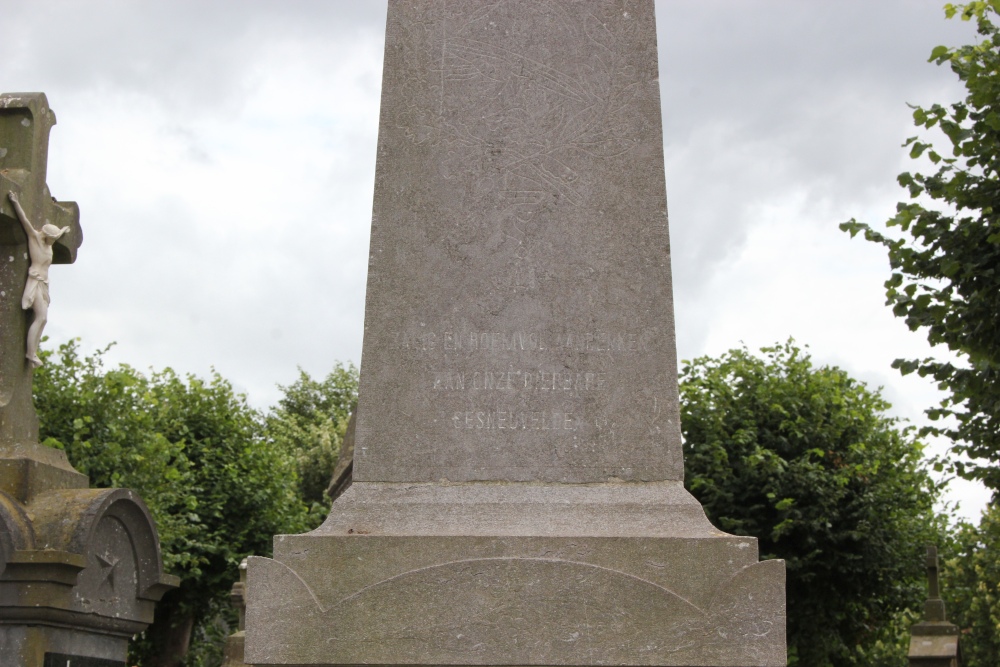 Oorlogsmonument Hoogstade	 #2