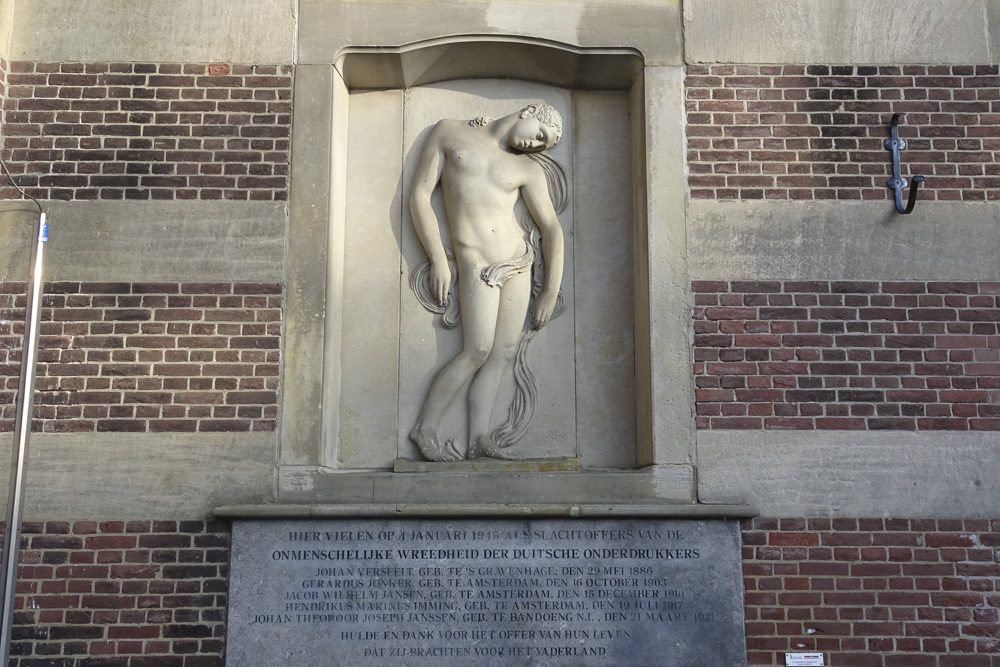 Monument Executies Grote Kerk Hoorn #1