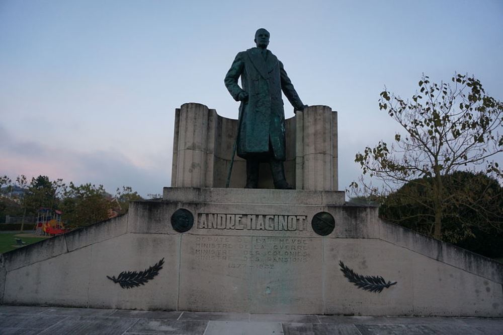 Monument Andr Maginot #1