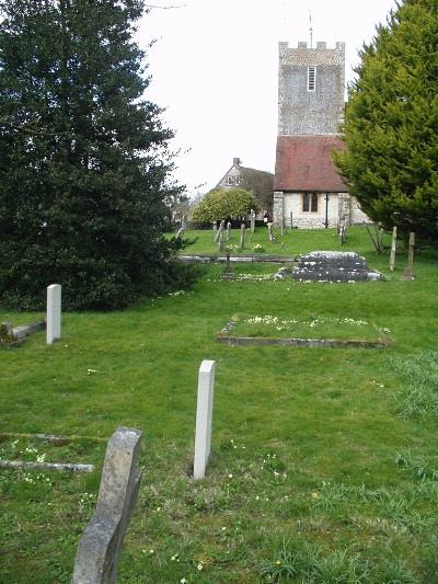 Oorlogsgraven van het Gemenebest St. Mary Churchyard #1