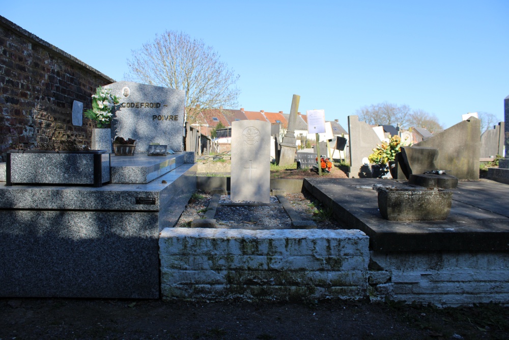 Commonwealth War Grave Warquignies #1