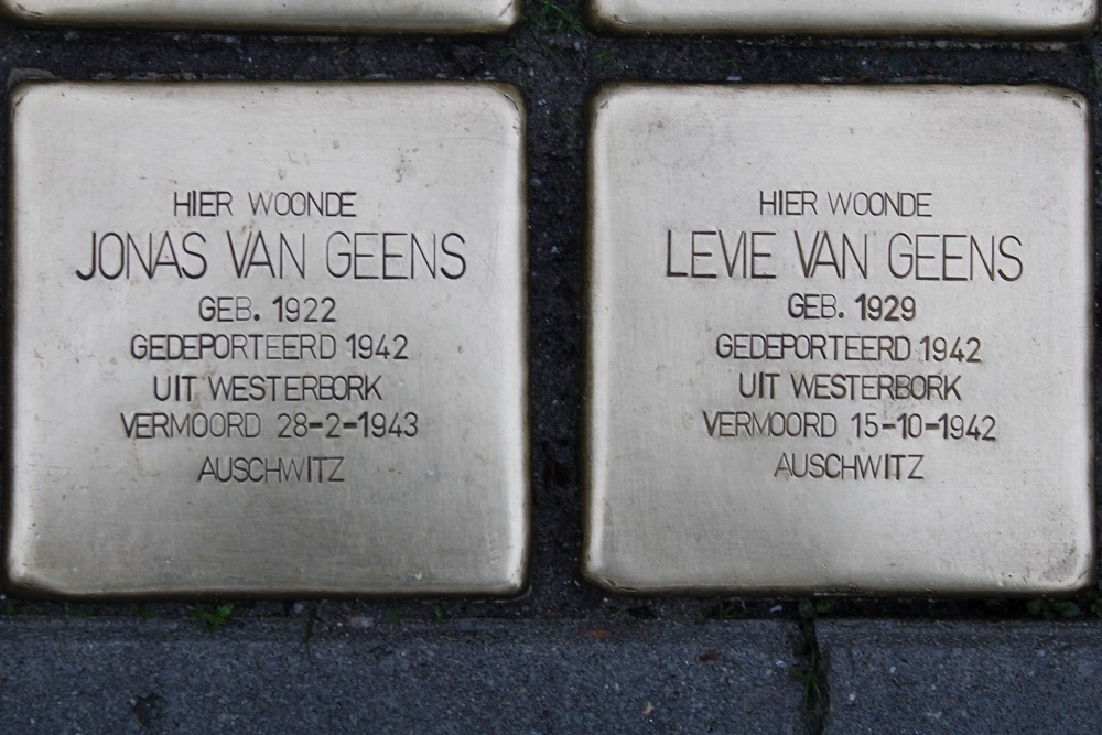 Stolpersteine Suze Robertsonstraat 20 #3