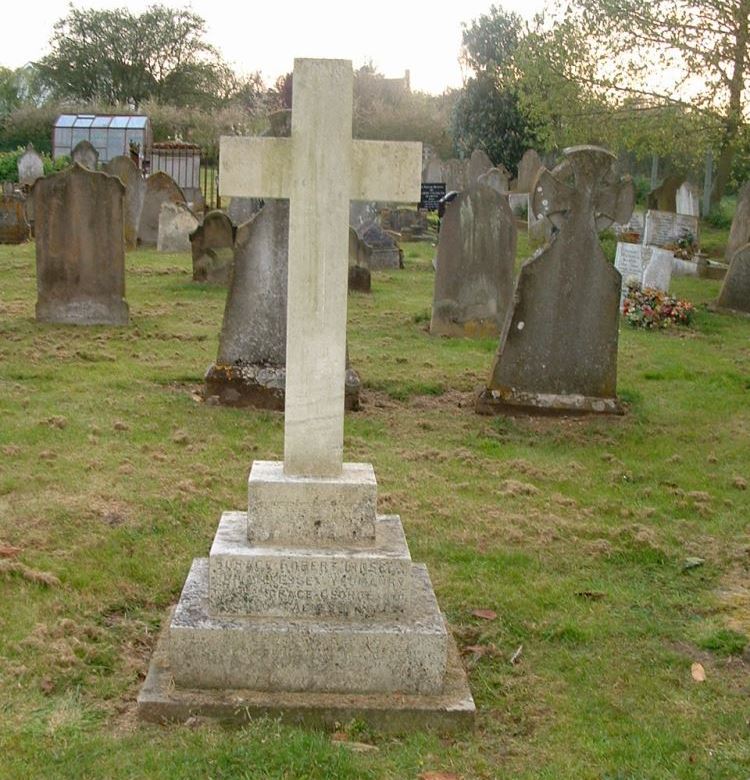 Commonwealth War Grave Finchingfield United Reformed Churchyard #1