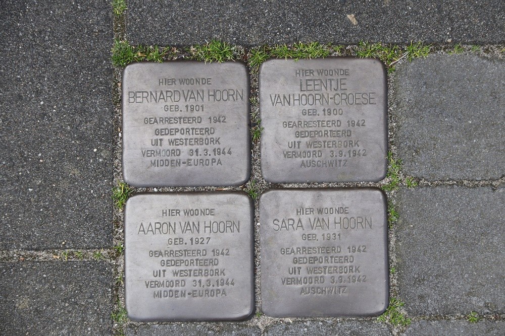 Stolpersteine D. Doniastraat 30