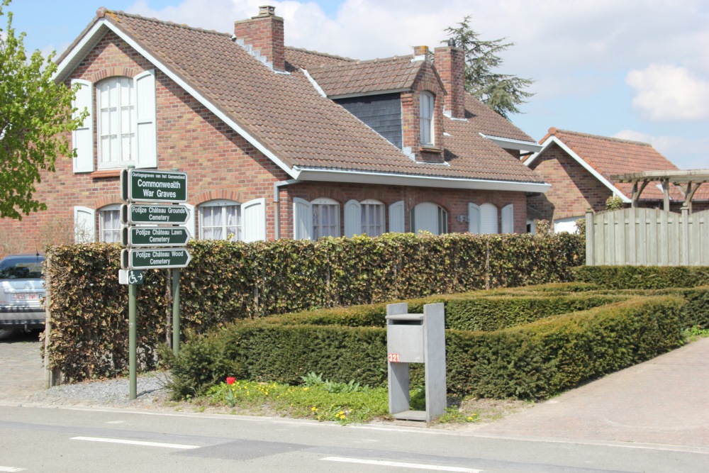 Commonwealth War Cemetery Potijze Chateau Grounds