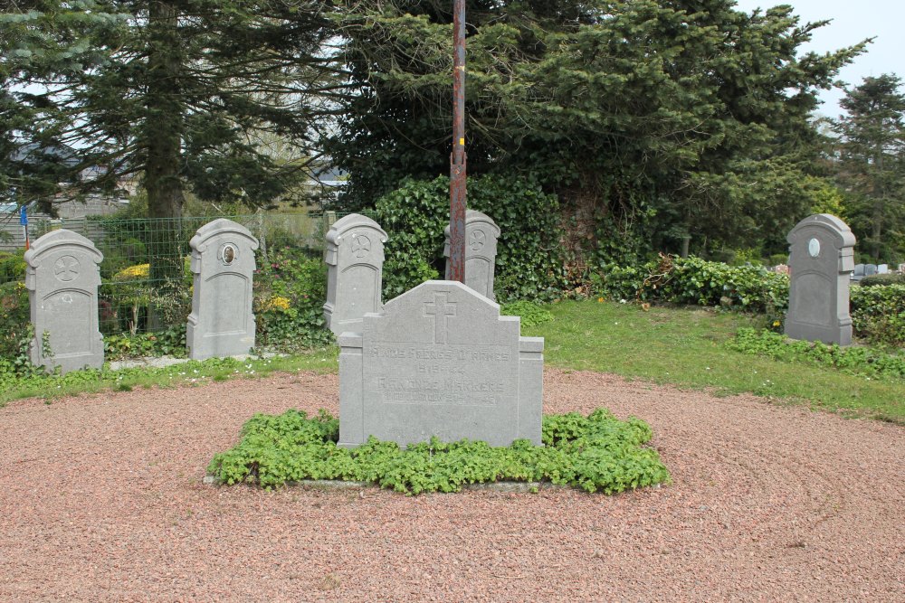 Memorial Veterans Sint-Pieters-Leeuw Cemetery