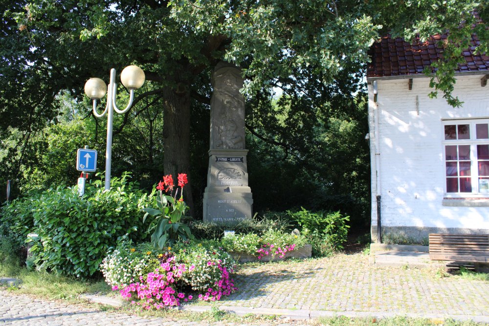 War Memorial Mont-Saint-Aubert