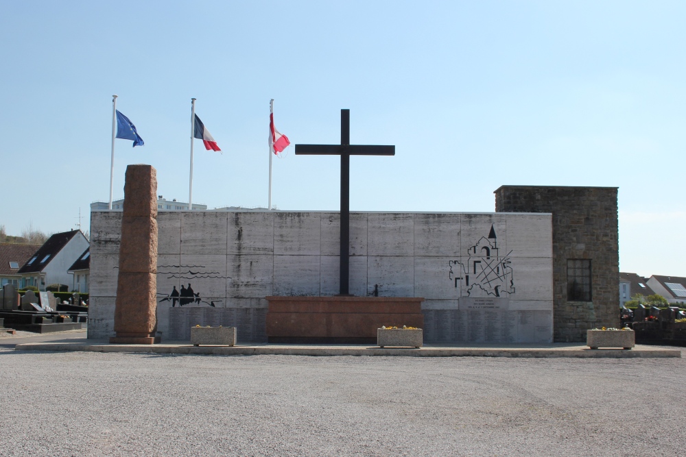 Ossuarium & Monument Slachtoffers Luchtaanvallen Le Portel #1