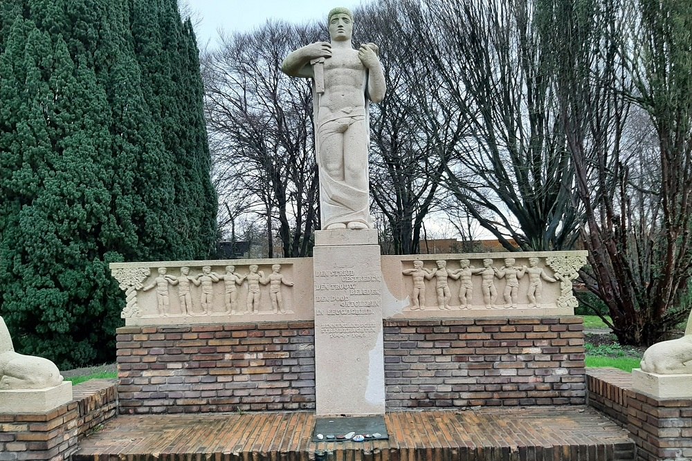 Monument Nederlandse Binnenlandse Strijdkrachten #2