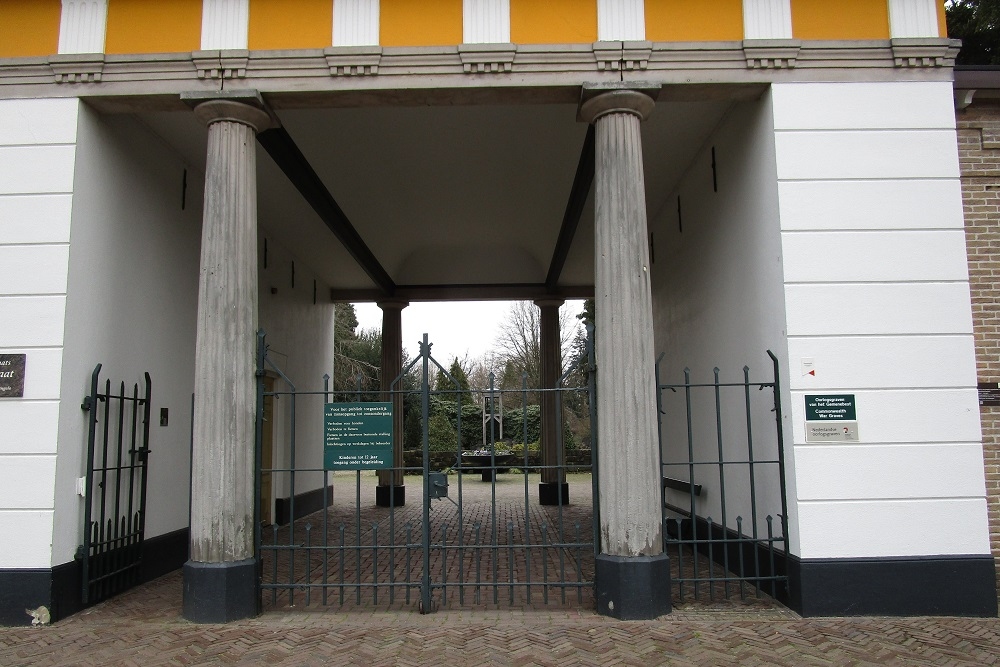 Dutch War Graves General Cemetery Hengelo #1