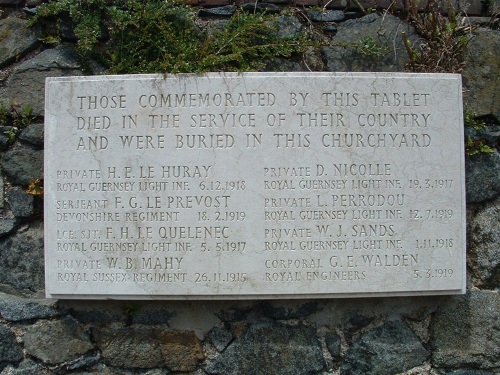 Commonwealth War Graves St. Sampson Churchyard