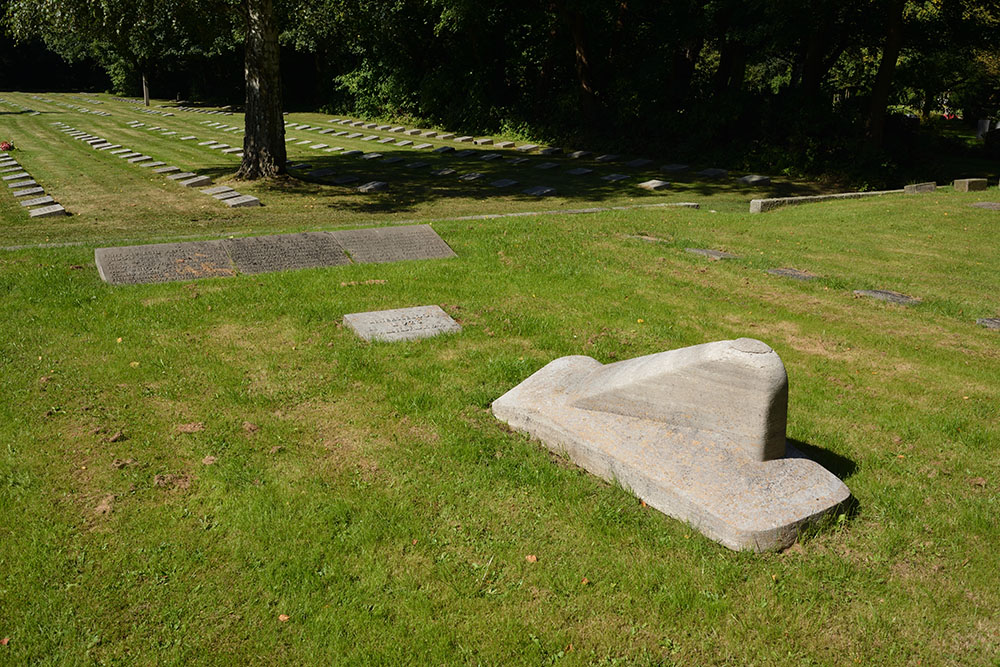 Unterseeboot U-923 Memorial