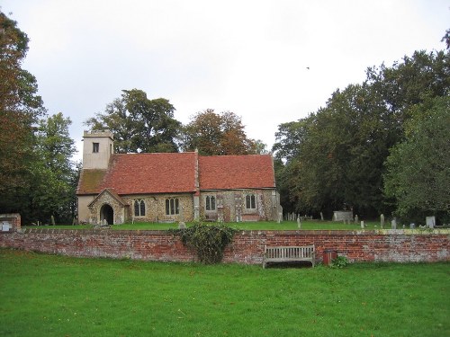 Commonwealth War Grave All Saints and St. Ethelbert Churchyard