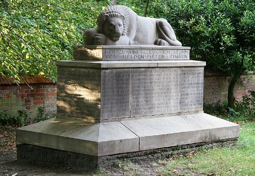 War Memorial Kirchweyhe #1