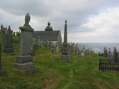 Commonwealth War Graves Macduff Parish Churchyard #1